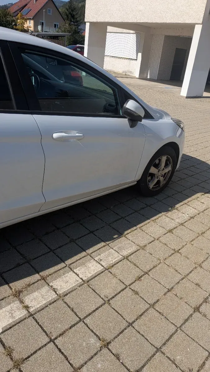 Ford Fiesta 2017 photo 3