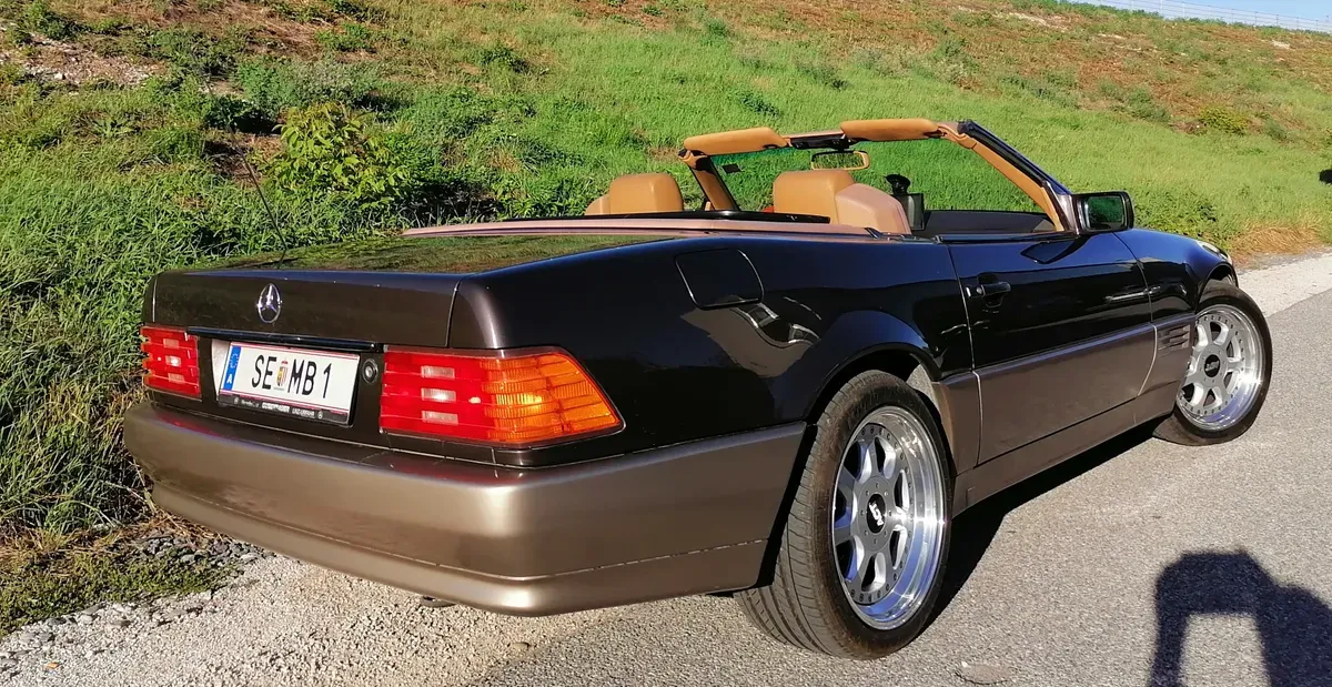 Mercedes-Benz Sl-Class 1989 photo 2