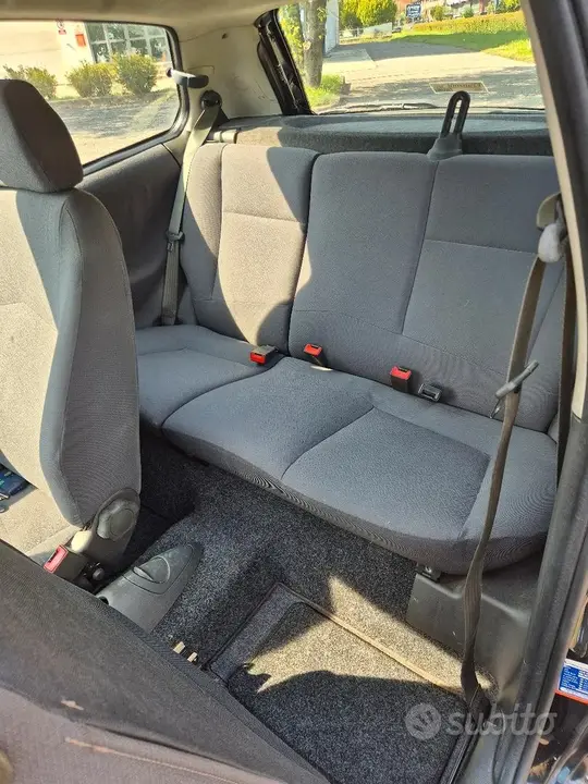Fiat Punto 2004 photo 5