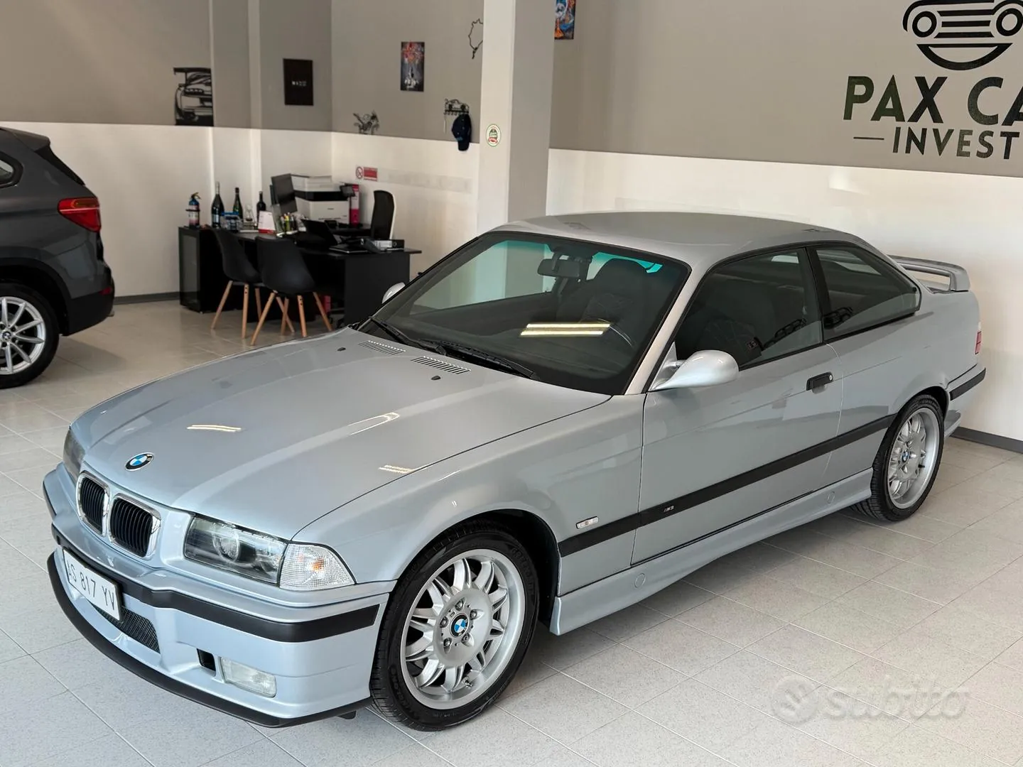 BMW M3 E36 1998 photo 2