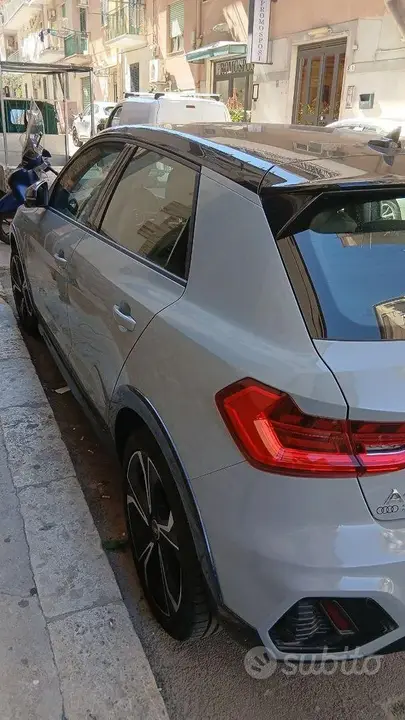 Audi A1 2023 photo 2