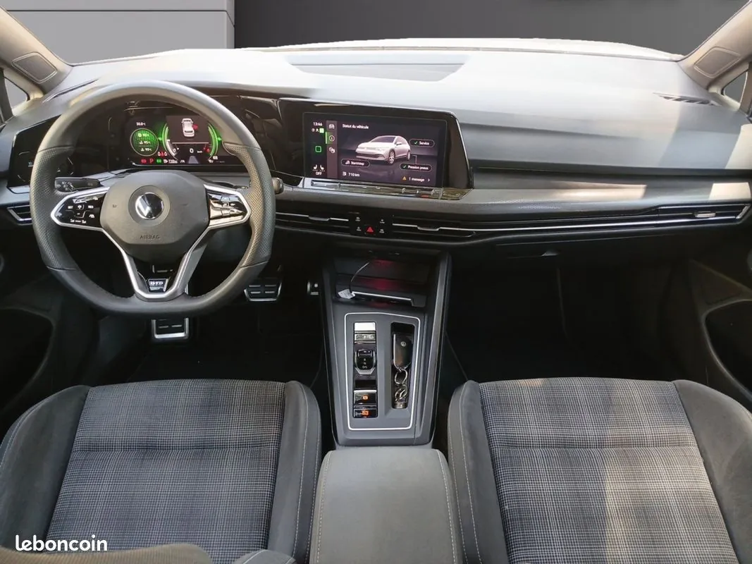 Volkswagen Golf 2021 photo 2