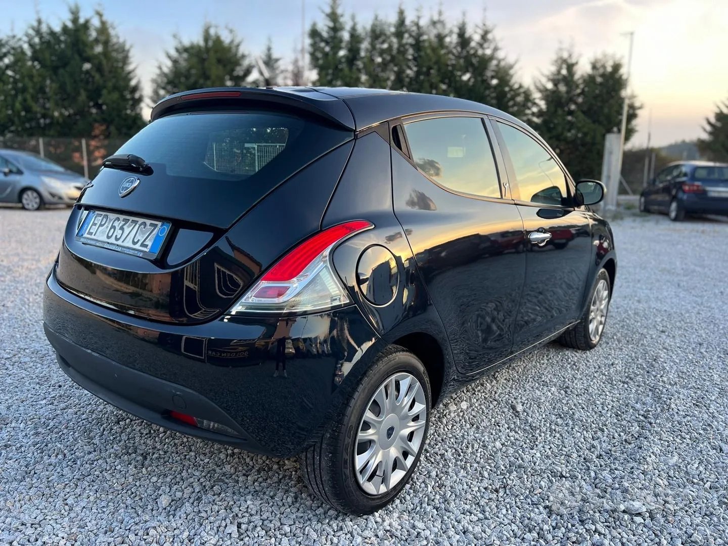 Lancia Ypsilon 2013 photo 4