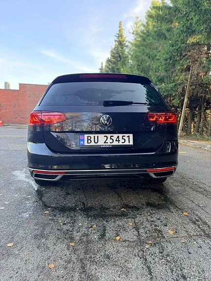 Volkswagen Passat 2021 photo 5