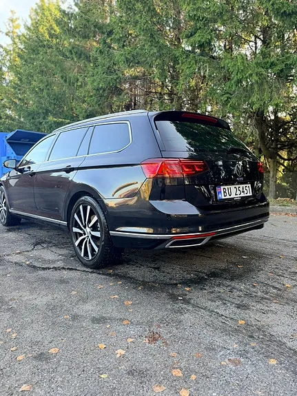 Volkswagen Passat 2021 photo 4