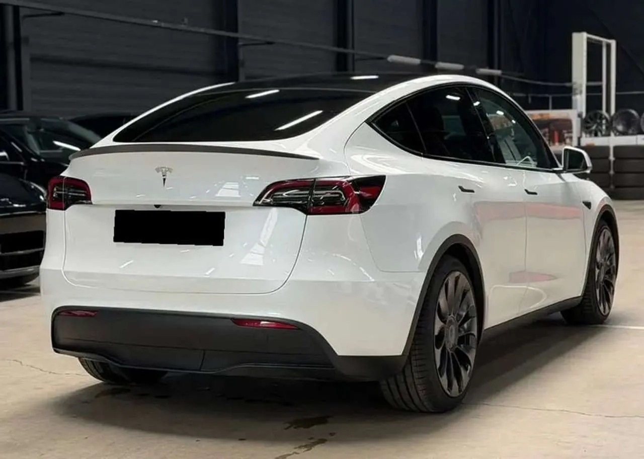 Tesla Model Y 2022 photo 5