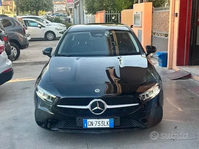 Mercedes-Benz A 180D 2023 photo 2