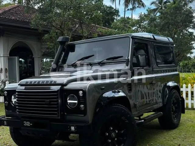 Land Rover Defender 1967 photo 4