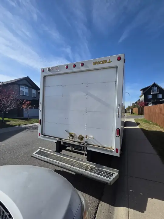 Ford E-450 2021 photo 5
