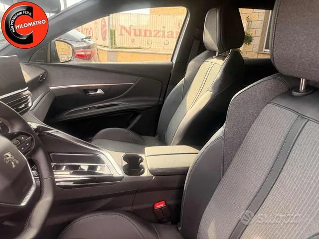 Peugeot 3008 2023 photo 5