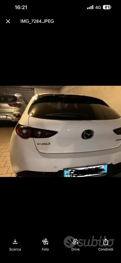 Mazda Mazda 3 2024 photo 3