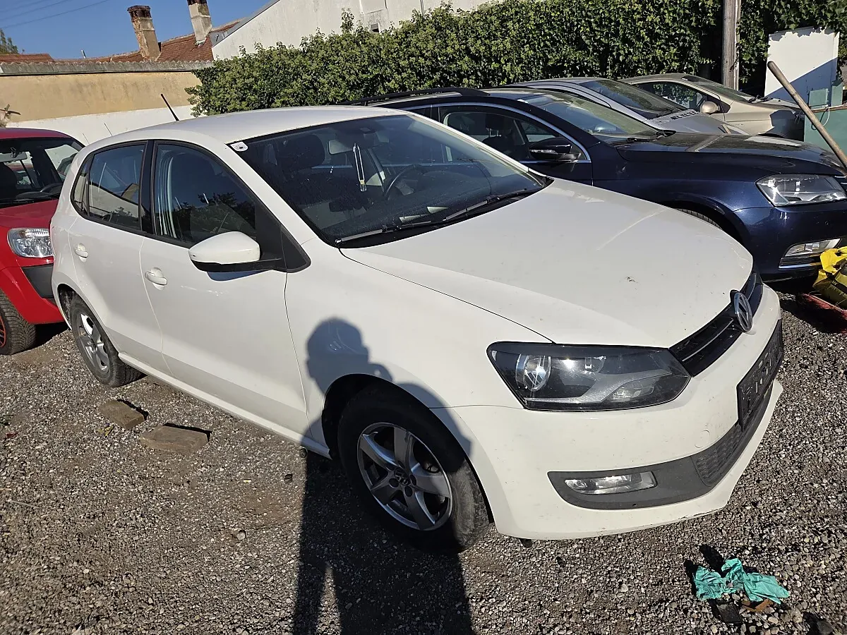Volkswagen Polo 2011 photo 3
