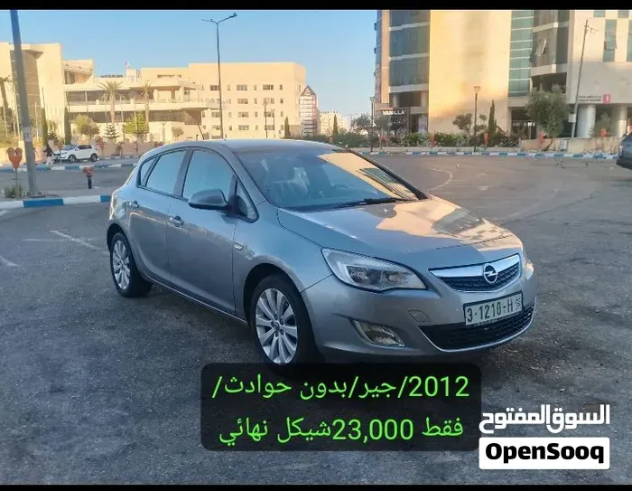 Opel Astra 2012 photo 5