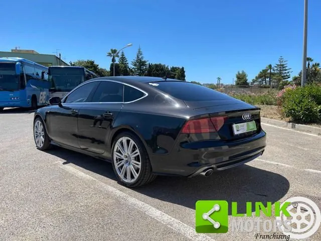 Audi A7 2011 photo 3