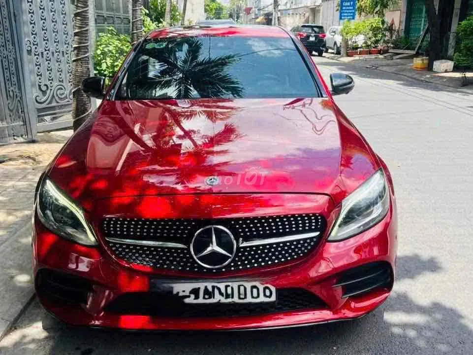 Mercedes-Benz C300
