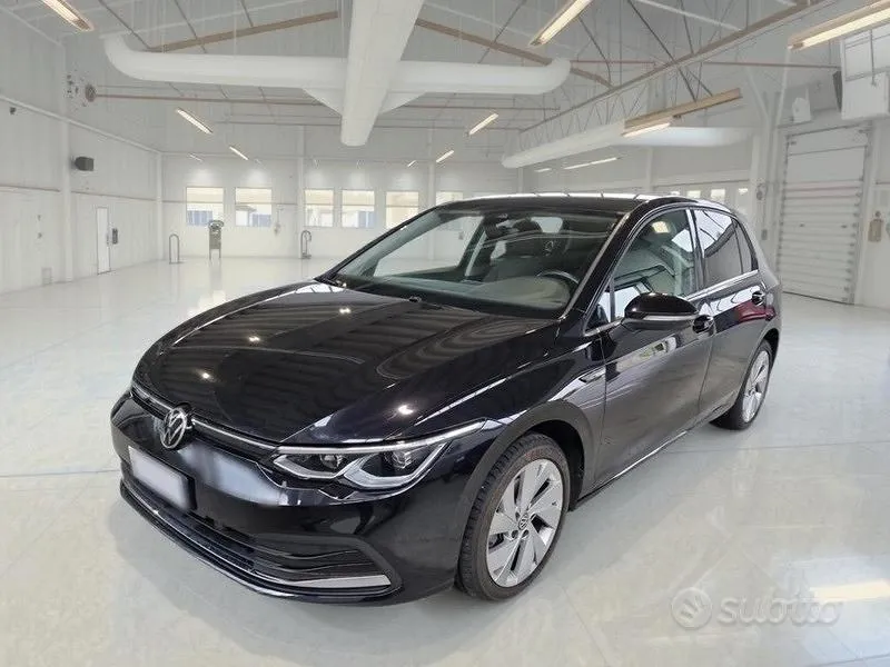 Volkswagen Golf Viii