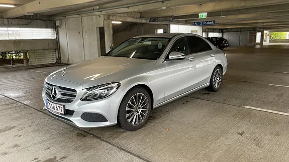 Mercedes-Benz C220 D