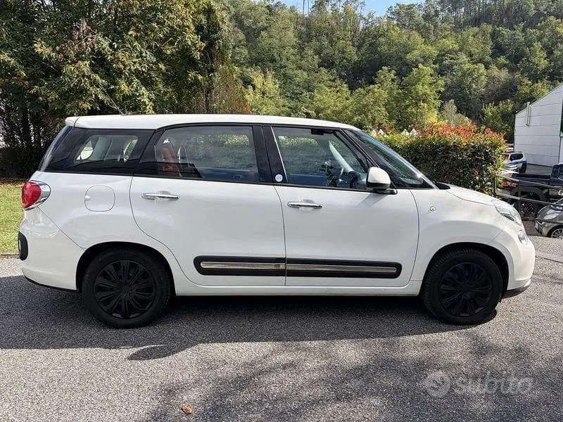 Fiat 500L 2014 photo 4