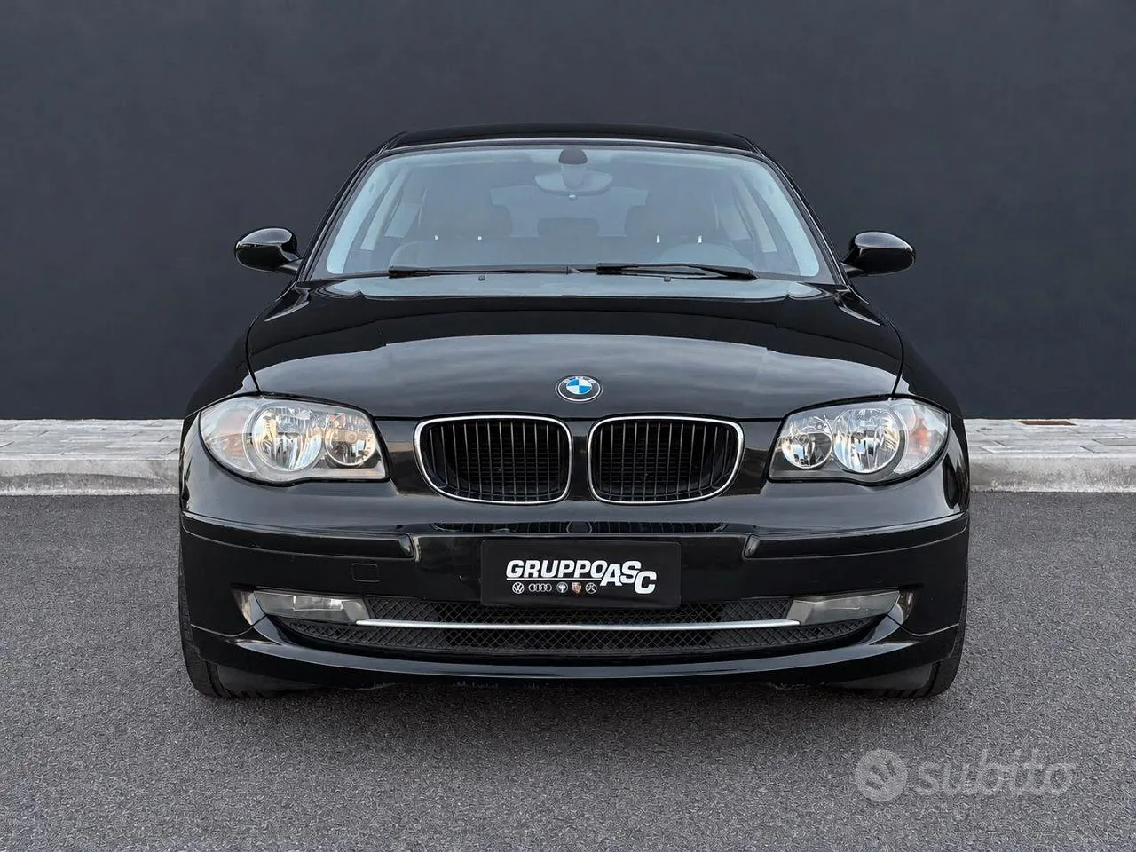 BMW 118D 2009 photo 3