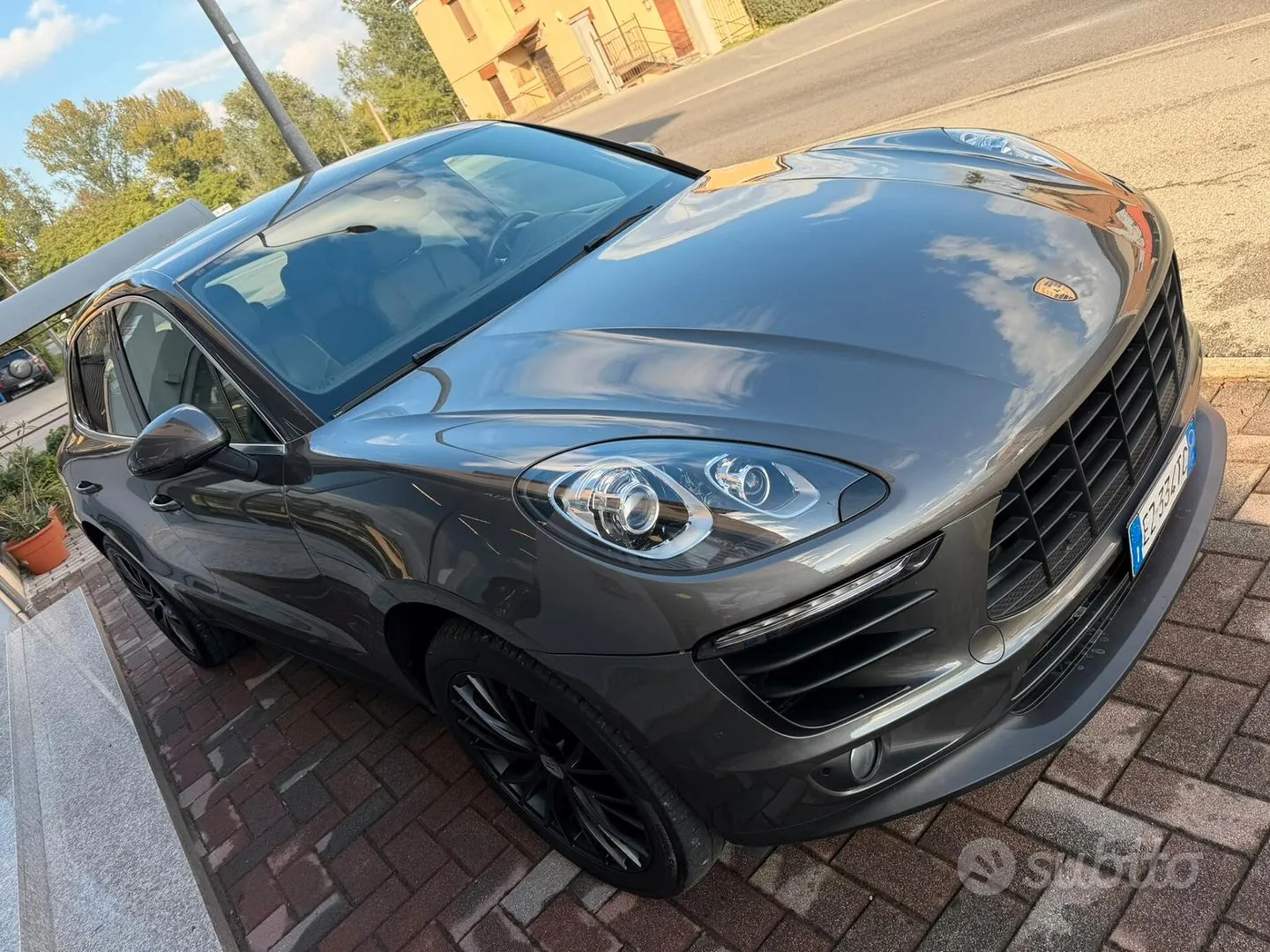 Porsche Macan 2015 photo 2