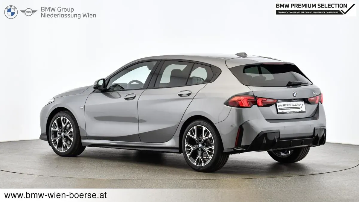 BMW 1 Series 2025 photo 3