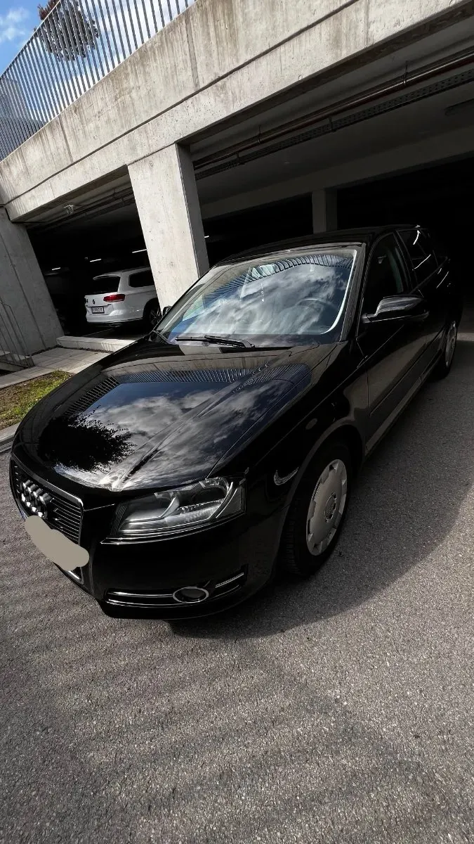 Audi A3 2011 photo 2