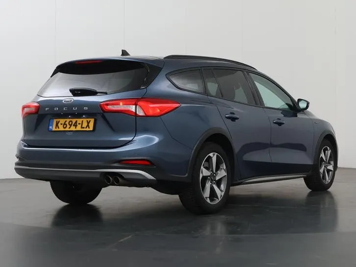 Ford Focus 2019 photo 2