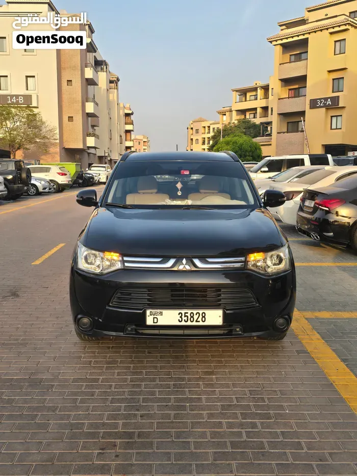 Mitsubishi Outlander 2012 photo 5