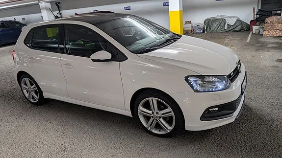 Volkswagen Polo 2014 photo 2