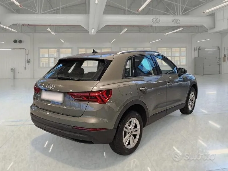 Audi Q3 2023 photo 4