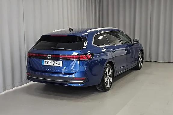 Volkswagen Passat 2025 photo 3