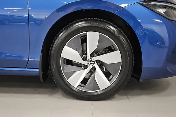 Volkswagen Passat 2025 photo 5