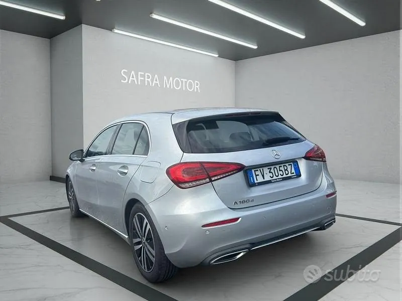 Mercedes-Benz A-Class 2019 photo 4