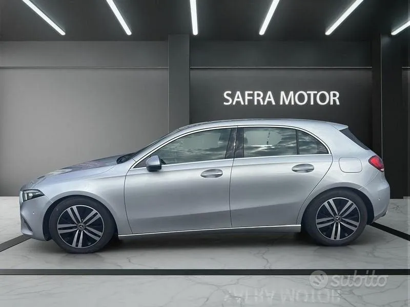 Mercedes-Benz A-Class 2019 photo 3
