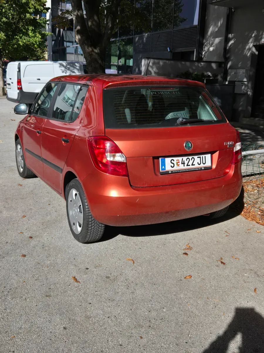 Skoda Fabia 2007 photo 2