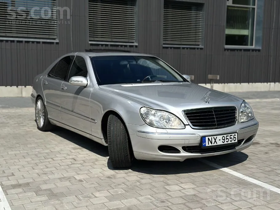 Mercedes-Benz S320 2004 photo 2