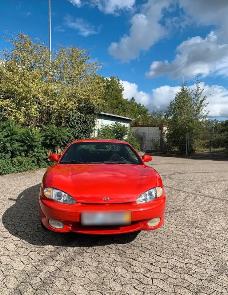 Hyundai Coupe