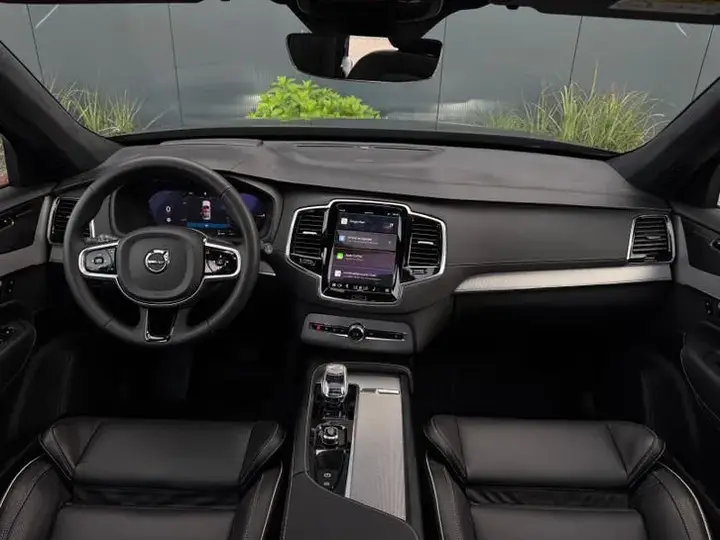 Volvo Xc90 2024 photo 2