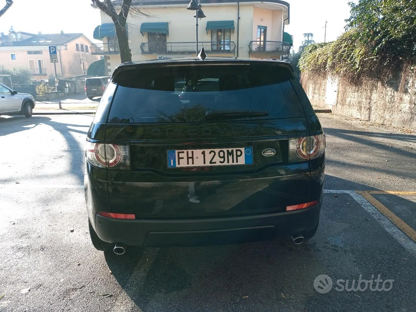 Land Rover Discovery Sport 2017 photo 4