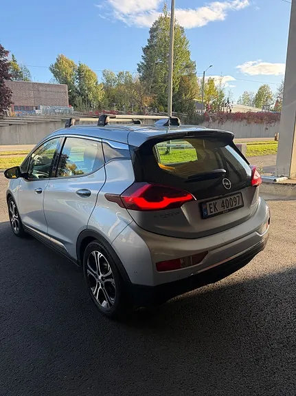 Opel Ampera-E 2017 photo 3