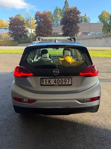 Opel Ampera-E 2017 photo 4