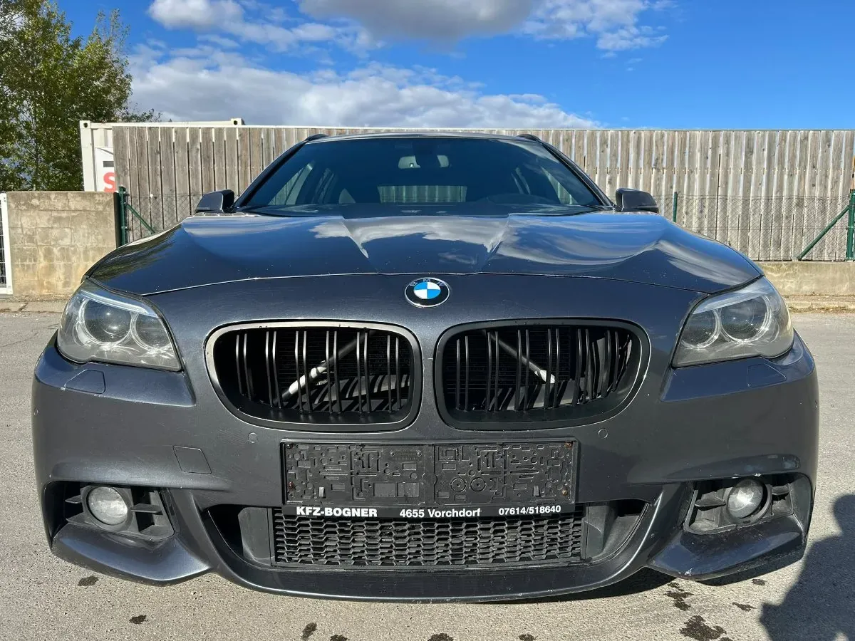 BMW 5 Series 2016 photo 2