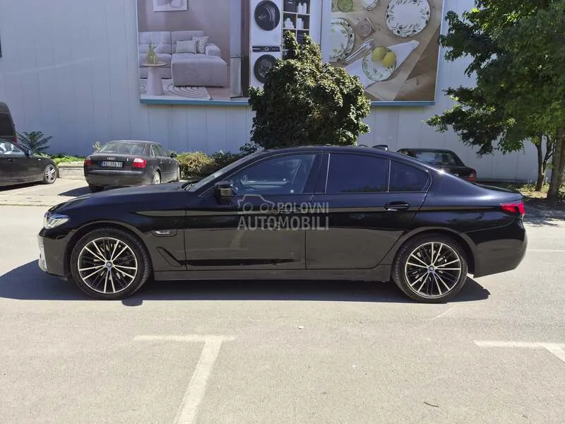 BMW 530E 2022 photo 2