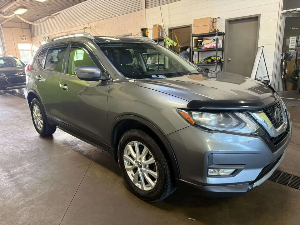 Nissan Rogue 2018 photo 2
