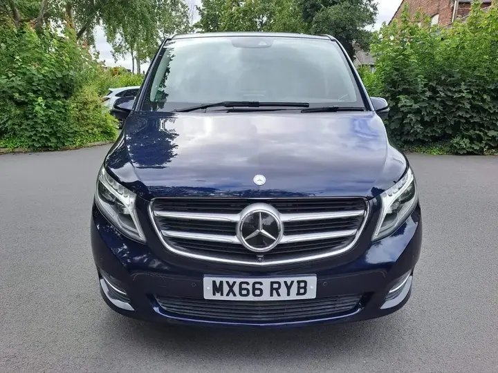 Mercedes-Benz V-Class 2016 photo 5