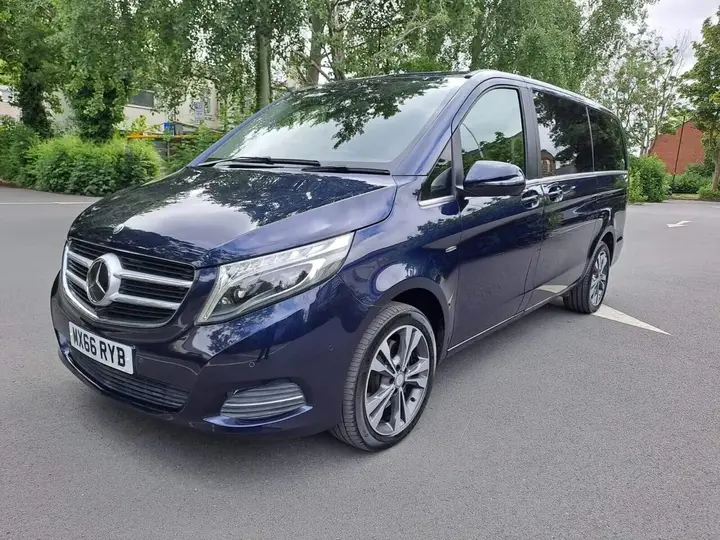 Mercedes-Benz V-Class 2016 photo 2