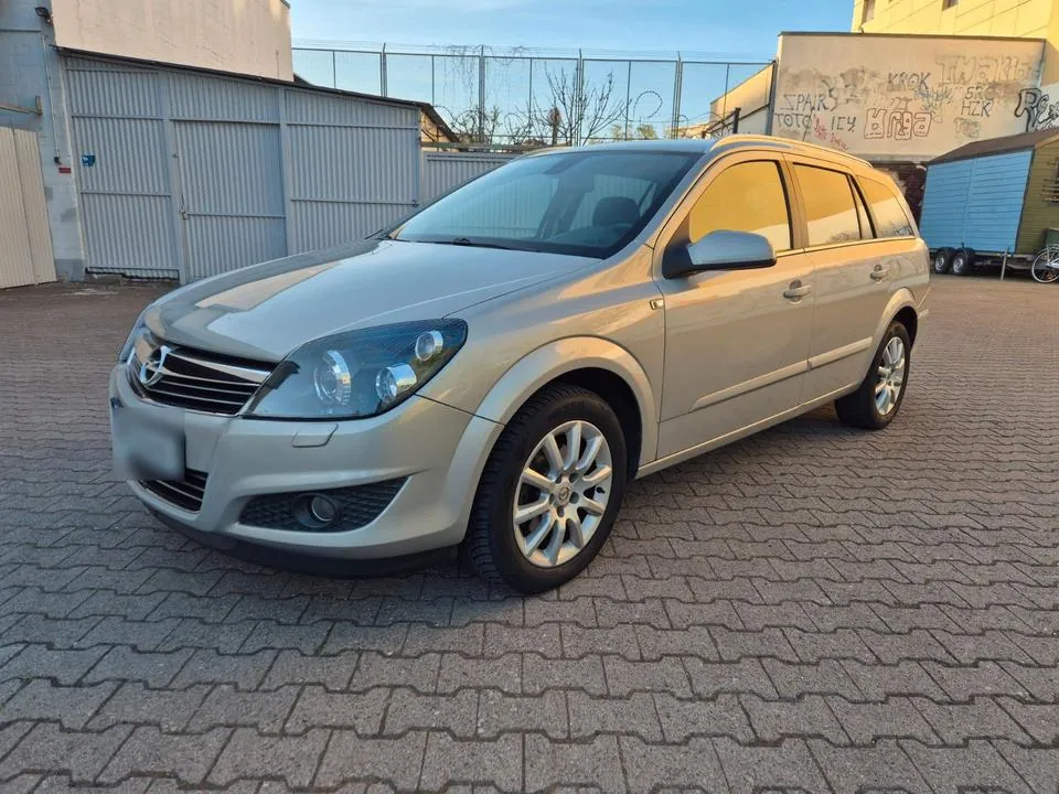 Opel Astra H