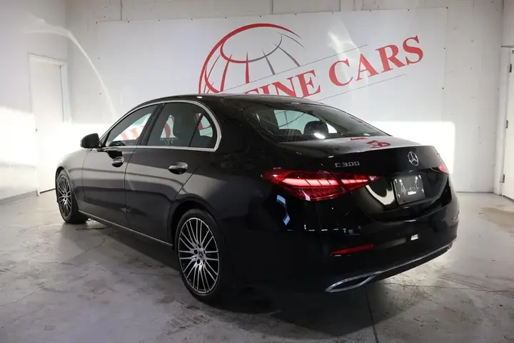 Mercedes-Benz C-Class 2022 photo 4