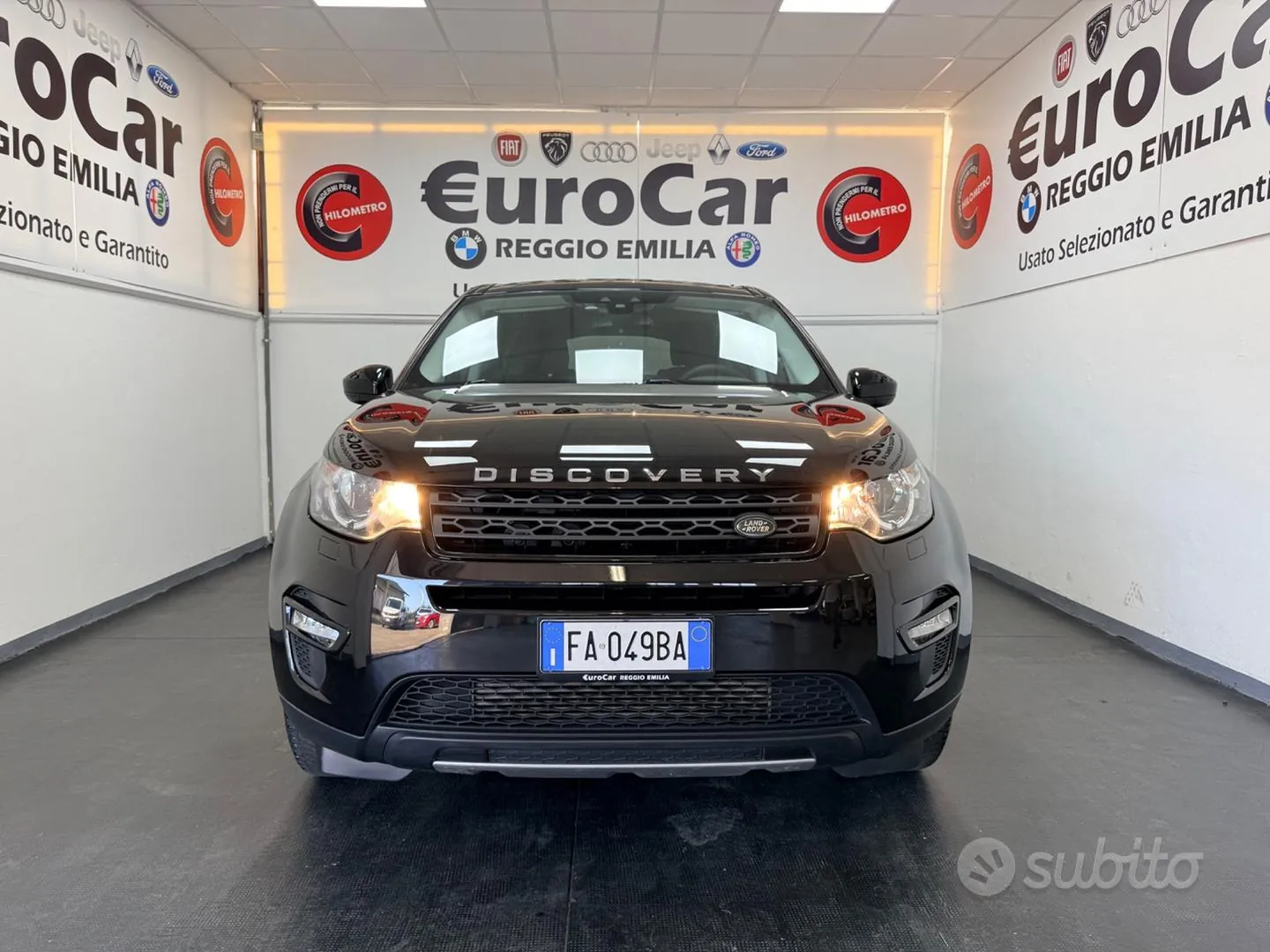 Land Rover Discovery Sport 2015 photo 2