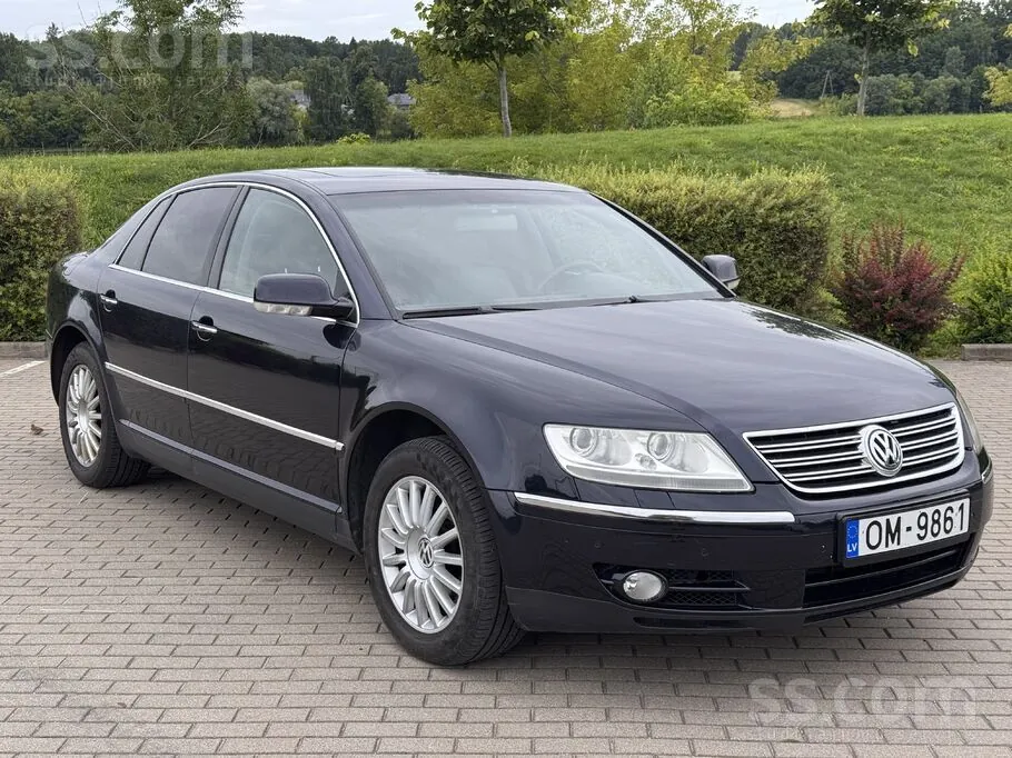 Volkswagen Phaeton 2004 photo 2